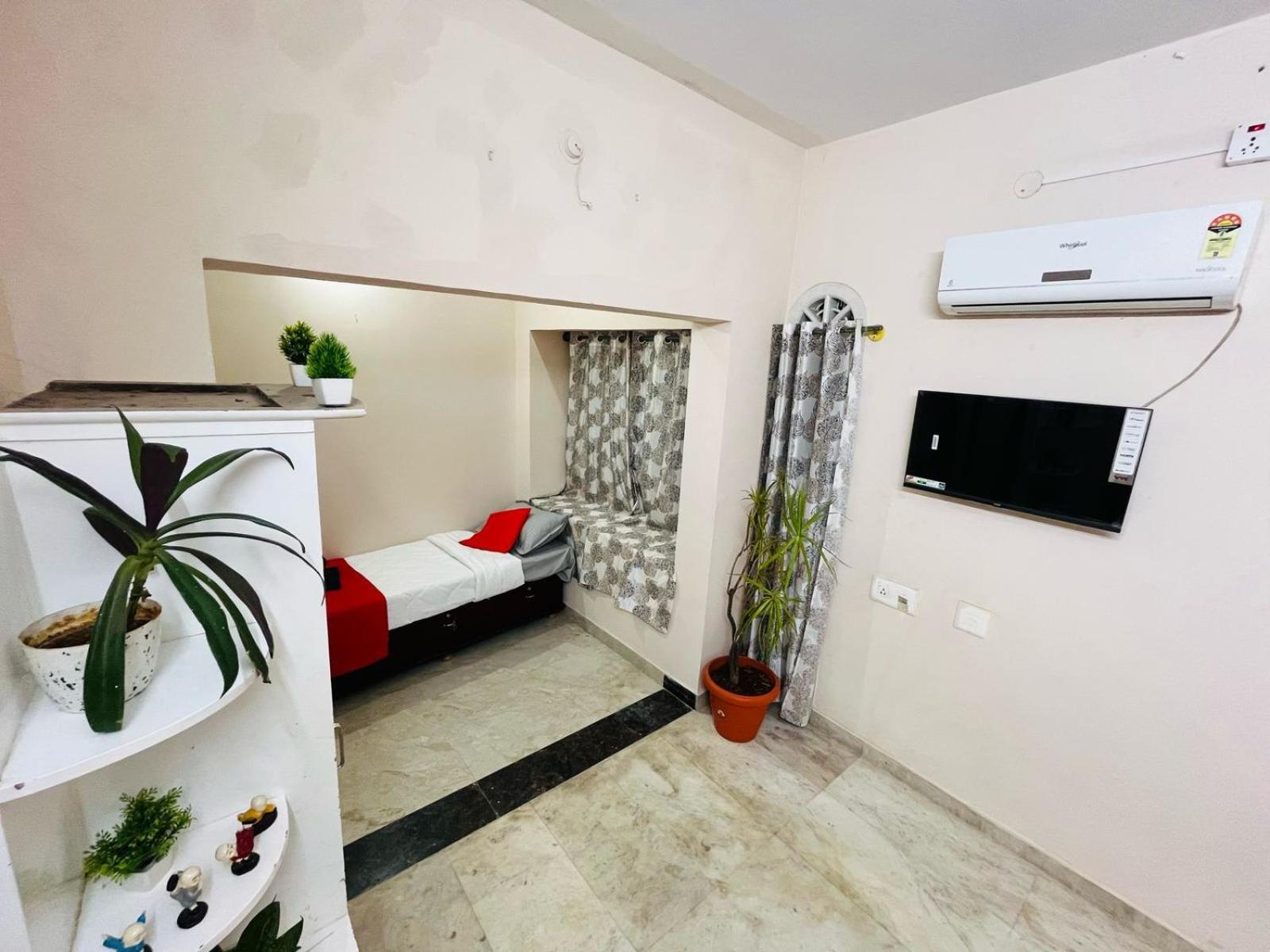 Hotel Adh Hazel Wood Mysore Exterior foto